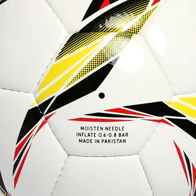 Pakistan mano cucire palla di calcio per l&prime;allenamento
