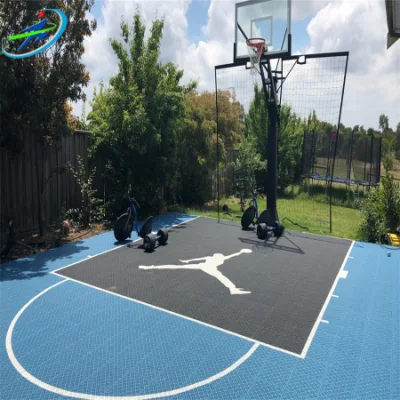 Piccolo polsone da basket per adulti/giovani per camera nello Yard per famiglie