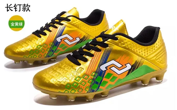 Athletic Footwear Outdoor Soccer Football Boots and Indoor Futsal Shoes
