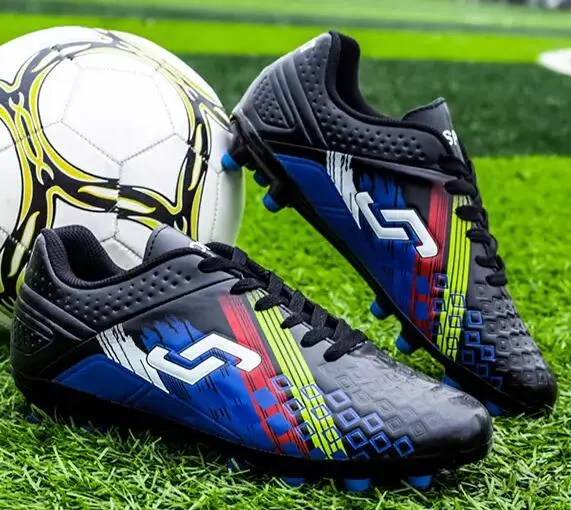 Athletic Footwear Outdoor Soccer Football Boots and Indoor Futsal Shoes