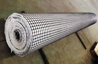 Extruded PP Biaxial Geogrid Heated Bonded to a Pet Long Fiber Nonwoven Geotextile Pet PP Short Fiber Nonwoven Geotextile