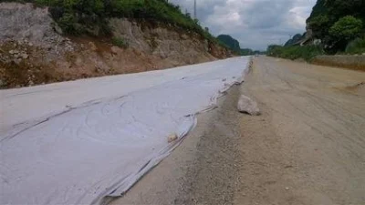 Geotex 701 - Nonwoven Geotextile Fabric - 15&prime; X 300&prime;