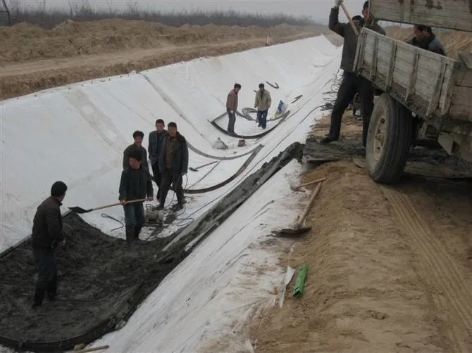 White Non Woven Geotextile Soil Stabilization for Side Slope Protection in Indoensia