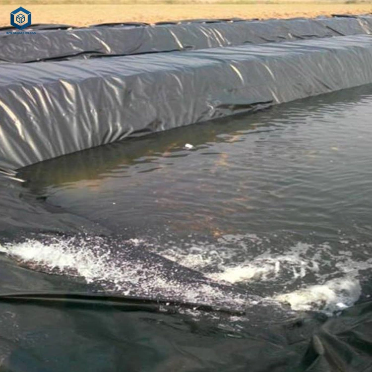 HDPE Black Smooth Geomembrane and Non Woven White Geotextile for Oxidation Pond Project in Malaysia