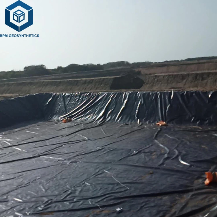 Waterproof HDPE Geomembrane Pond Liner for River Embankment Project in Singapore