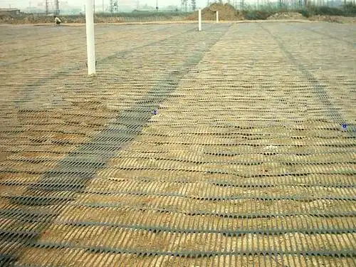 Concrete Grass Pavers/Geomembrance/Geocell/Cement Blanket/Plastic Product/Wall Protection Systems/Asphalt Distributor HDPE Uniaxial Stretch Geogrid