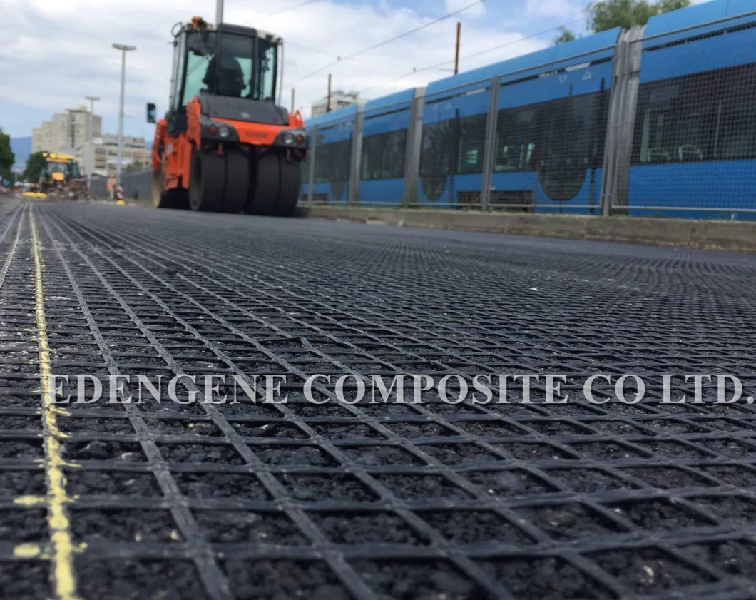 Factory Price Bitumen Coated Warp-Knitting Fiberglass Geogrid for Asphalt Road Reinforcement