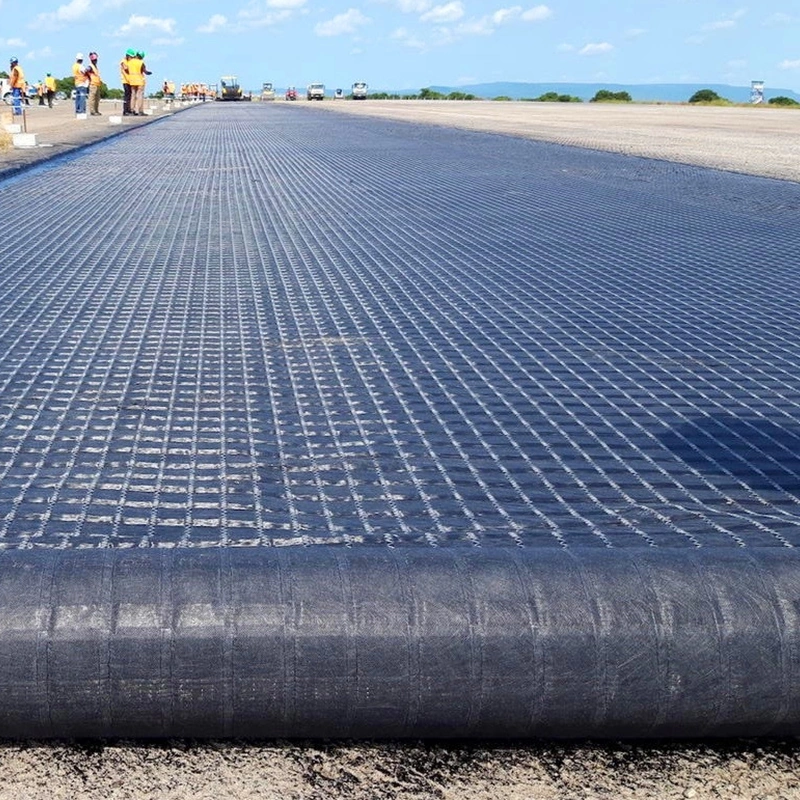 Geogrid Factory Geotextile 200g Composited 100kn Fiberglass Geogrid for Road Reinforcement