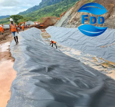 FDD Alta resistencia al desgarro de tensil 0,5mm-2,5mm HDPE suave/Texturizada Geomembrana Fábrica calificada