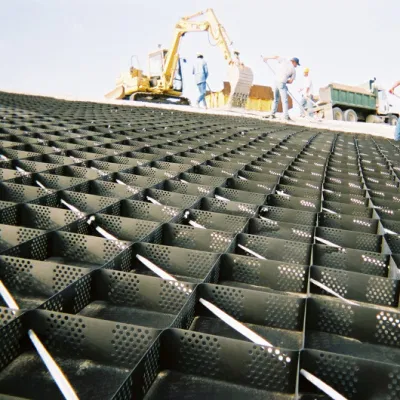 Polietileno de alta densidad Terram Silknet Geocell Tierra de la base de muros de contención de 100mm de cuadrícula Geocells