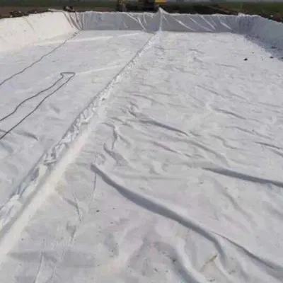Material Geotextil no tejido de poliester/Polipropileno de varios tamaños y grosores 200G/M2