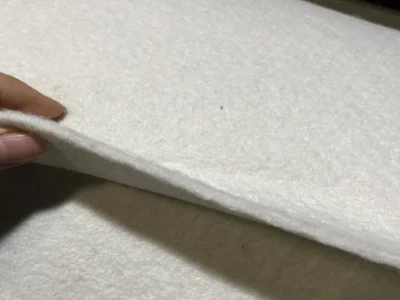 El polipropileno textil Geo 200g/400 g de fibra corta aguja Nonwoven Fabric Geotextile perforada.