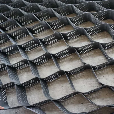 Con 1,5 mm estándar de 1mm de material virgen de la carretera de HDPE de plástico de alta resistencia Geocell nido de abeja negra de la cuadrícula de grava