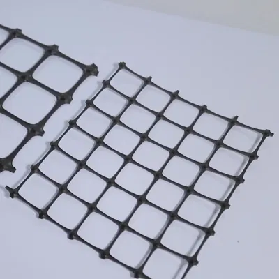60*60mm agujero Biaxial Geogrid plástico Geogrid refuerzo para la pared de retención Precio de fábrica