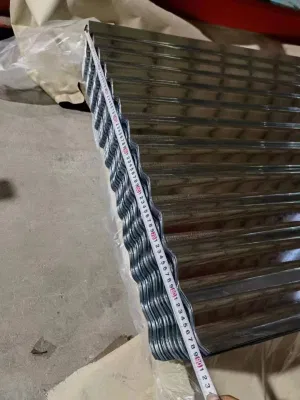 Baldosas galvanizadas, recubiertas de zinc PPIG Gi GL PPLG Corrugated Carbon Steel Galvalume Roofing Sheet