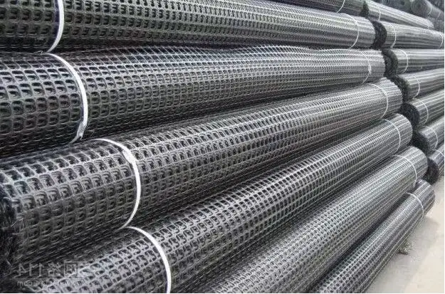 Chuangwan Polyester Geogrids Used for Mining 50-50kn Steel Plastic Welding Geogrid Price