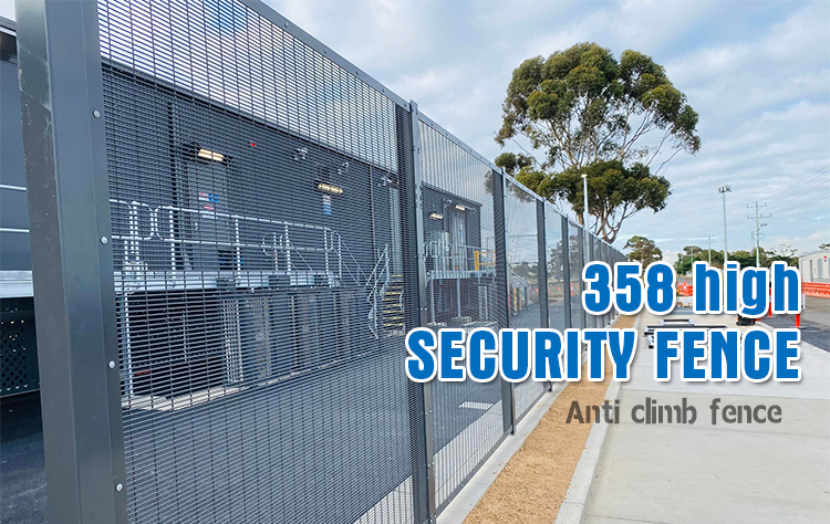 Prison PVC Coated Clear View High Security Fence 358 Wire Mesh Safety Metal Anti Climb Fence
