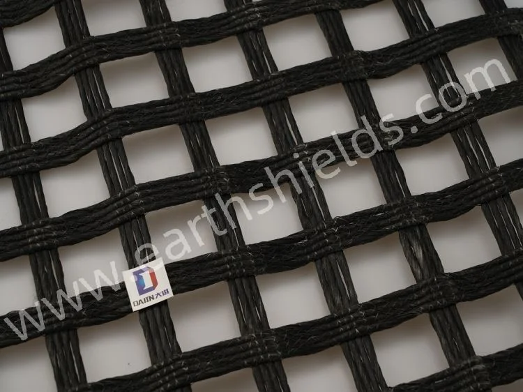 High Tensile Strength Biaxial Polyester Geogrid Soil Reinforcement