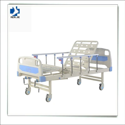  Mobili per cliniche pieghevoli regolabili Manuale medico di infermiere metallo del paziente Letto ospedaliero