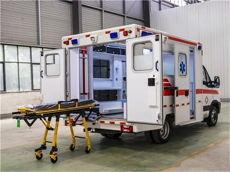 Salon Ambulance Factory Price Transit Emergency Medical Ambulance Mobile Hospital Medical Equipment Diesel LHD