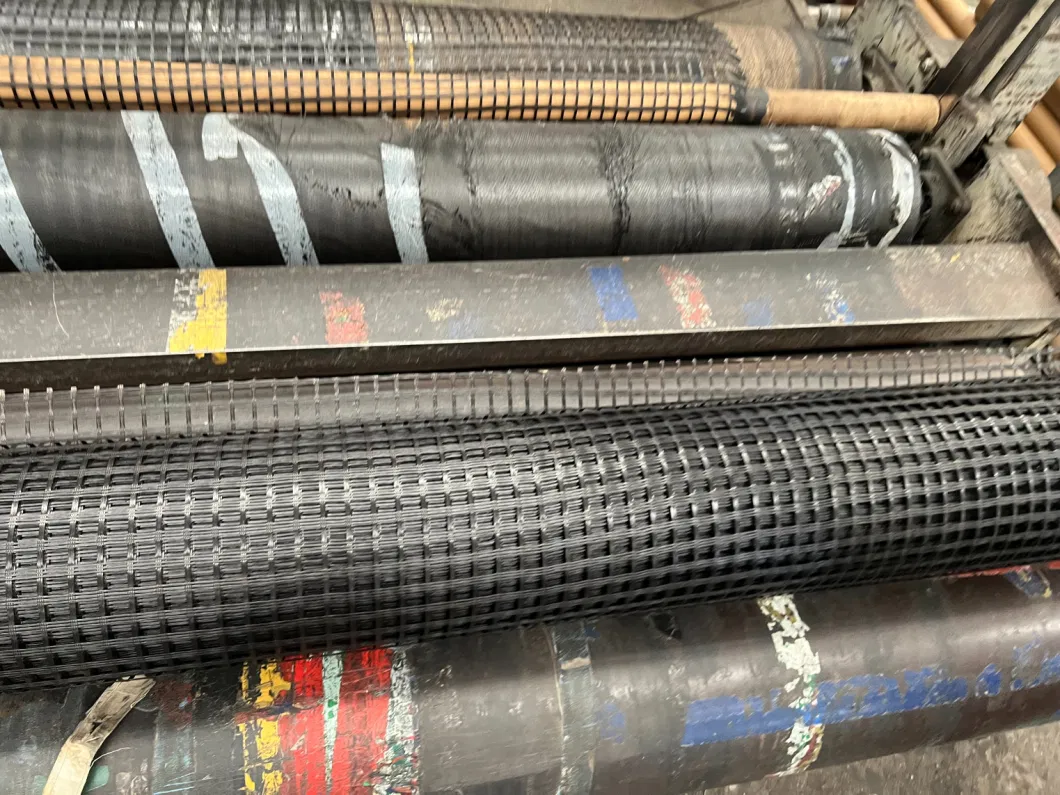 Reliable Chinese Supplier for Bitumen Coated Fiberglass Geogrid