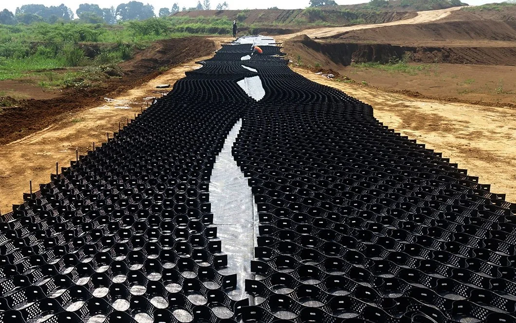 48 Inches Perforated HDPE Geocells Gravelstabilizer Load Support Geocell Mud Control Grid Driveway Stabilize