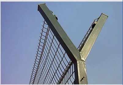 High Security Anti Climb Fence 358 Fence with Secure Wall for Industrial Commercial Residential Airport Boundary Railway Power Station