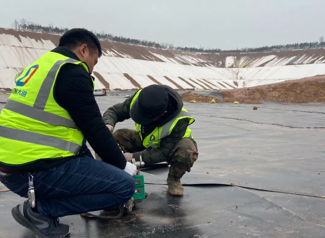 Aquaculture Fish Farm Biofloc HDPE Plastic Film Roll Dam Lining Geomembrane