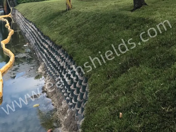 Woven Geotextile Fabric for Landfill Lining Systems