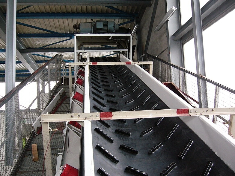 800mm Width Ep100 Nylon Conveyor Belt for Heavy Duty Applications