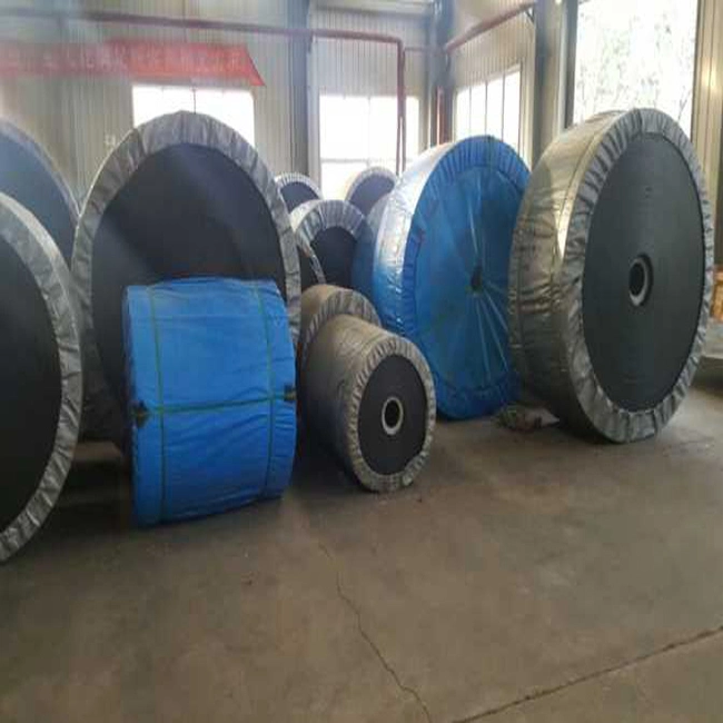 Heat Fire Abrasion Resistant Fabric Transport 1200mm Conveyor Belt Ep300 Rubber Conveyor Belt for Heavy Rock, High Quality Rubber Conveyor Belt