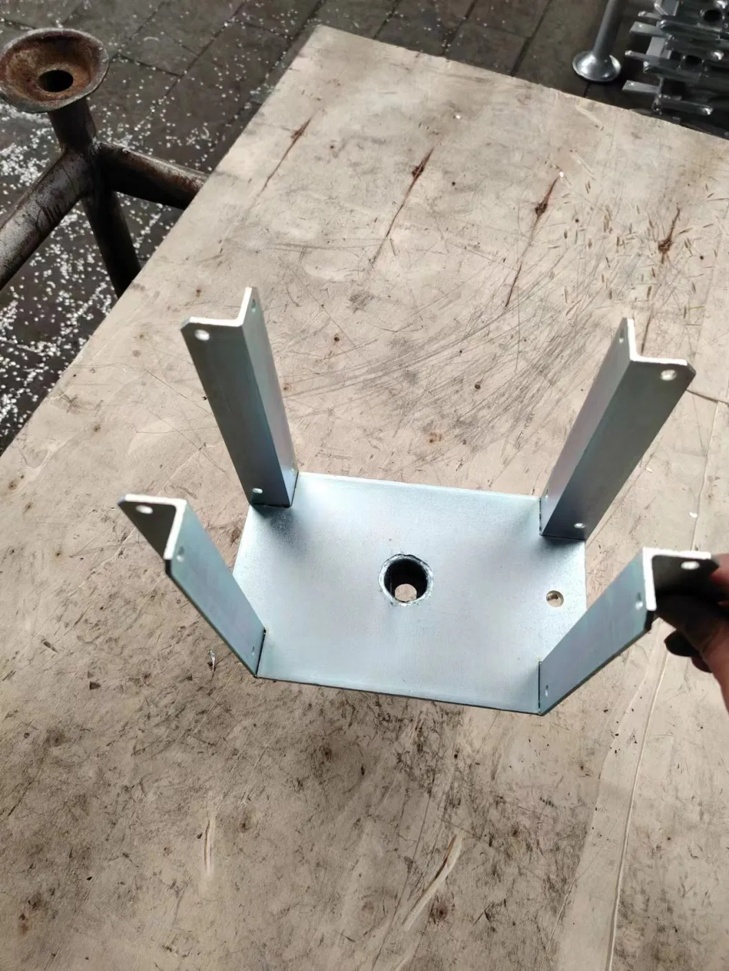 Fixed Fork Head for Slab Formwork Support