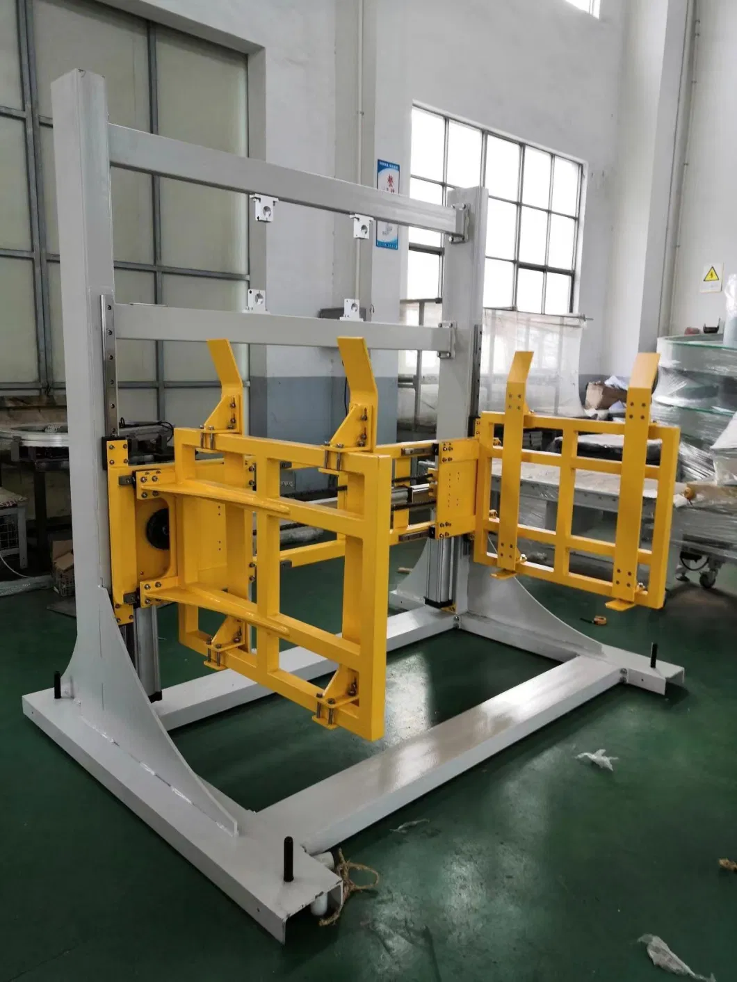 Customized Packaging Solution Palletizing System Pallet Dispenser with Crossover Conveyor Joinsun