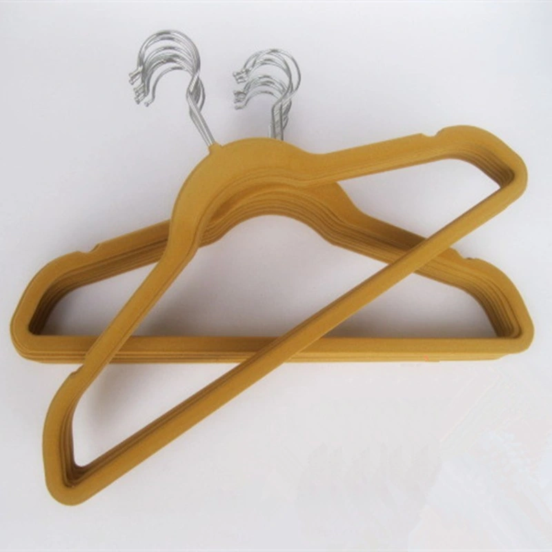 Rubber Space-Saving Hangers, Black Hanger