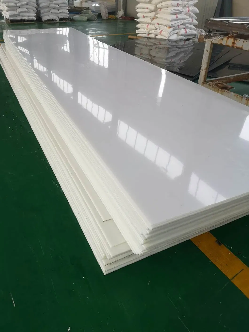 Polyethylene 1.0mm Thick High Density Polyethylene Sheet UHMWPE Customized Shape