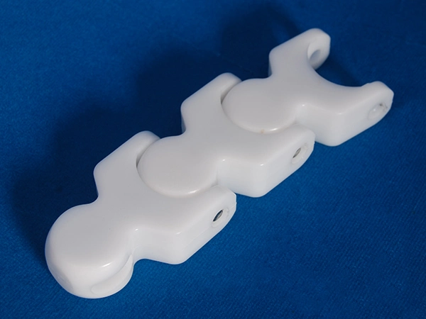 Haasbelts Conveyor 1700 Multiflex Plastic Chains for Milk Packaging Industry