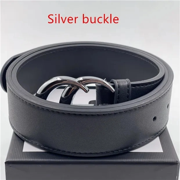 Designer Luxury Men Big Buckle Belt Business Smooth Buckle Top Fashion Mens Belts Wholesale