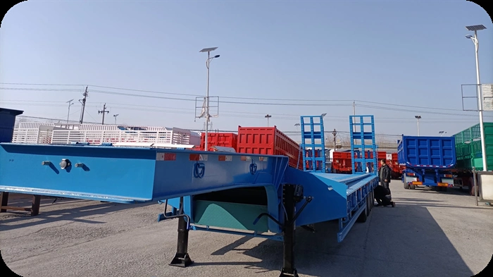 High Strength Lowbed Lowboy Semi Trailer to Transport Large Machines