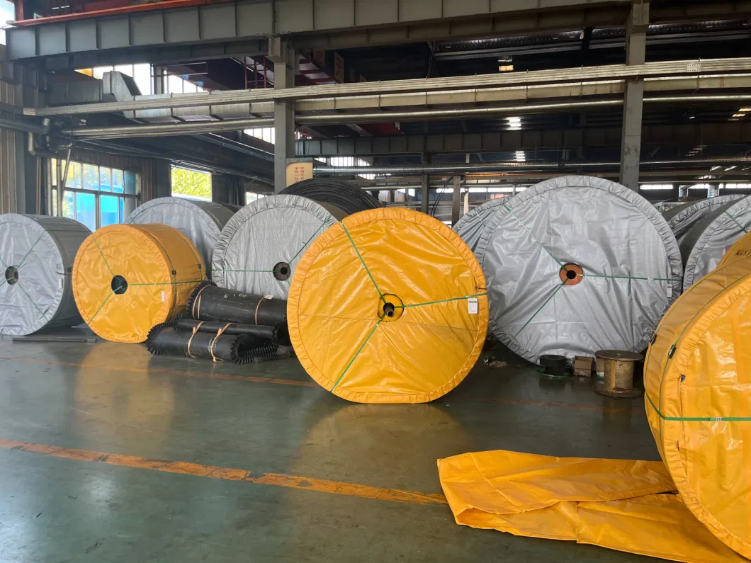 400-2200mm Width Ep100 Ep125 Ep150 Ep200 Ep250 Ep300 Ep400 2-6 Ply Ep Polyester Rubber Conveyor Belt for Sand Stone Mining Cement