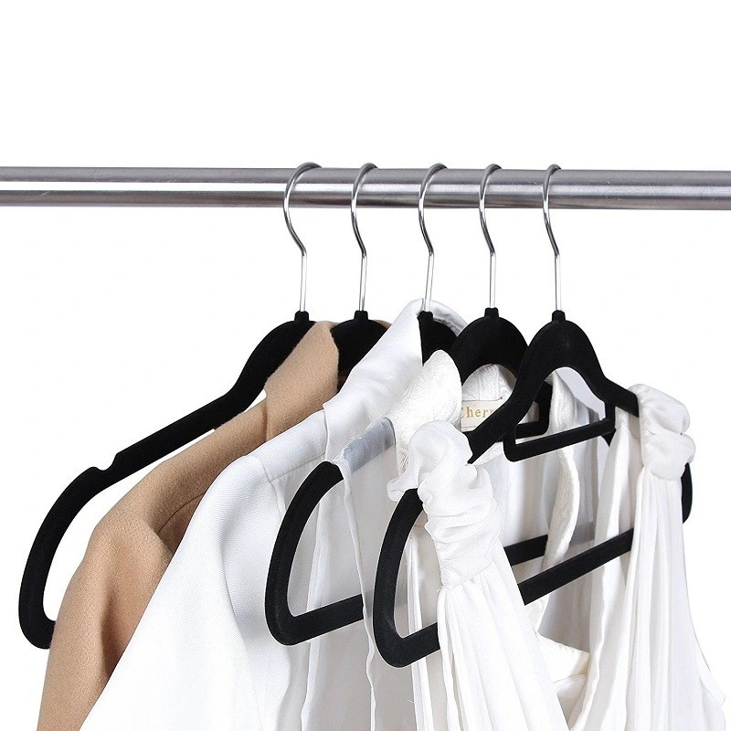 Rubber Space-Saving Hangers, Black Hanger