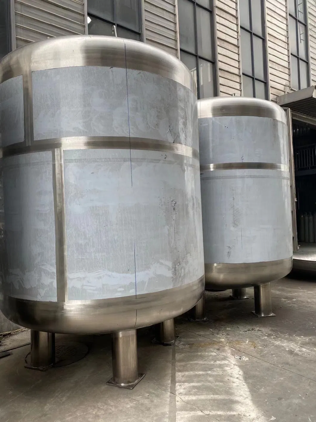 Designed Inside Mirror Stainless Steel Storage Vat for Beverage Chemical Pharmacy