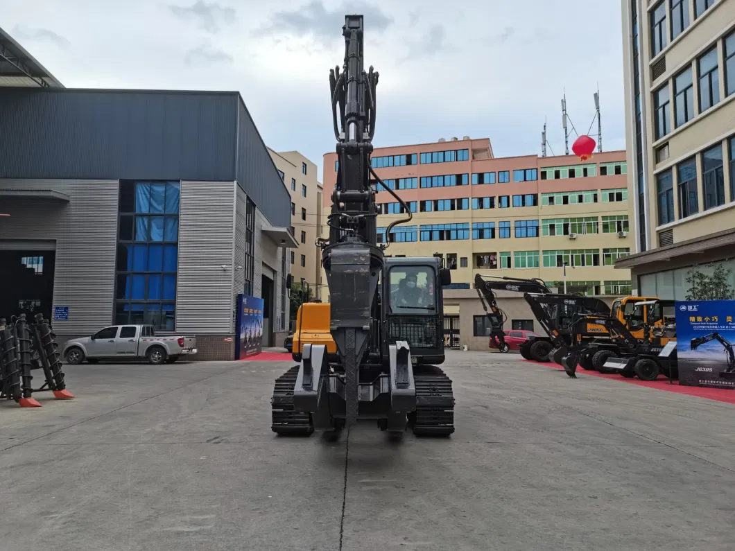 Good Dismantling Machine Excavator Separates Components of Various Metals for Metals Recycling