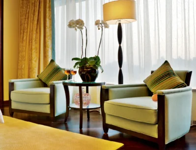 hecho personalizado laminado moderno de madera tapizado de muebles para el Hotel Hilton Suite Presidencial (GLCH-001).
