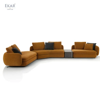  Sofá moderno combinado con reposabrazos para espacios de estar elegantes