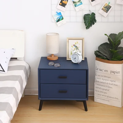 Mesa de noche de cuero PU de madera maciza con dormitorio lateral del hotel Patas metálicas