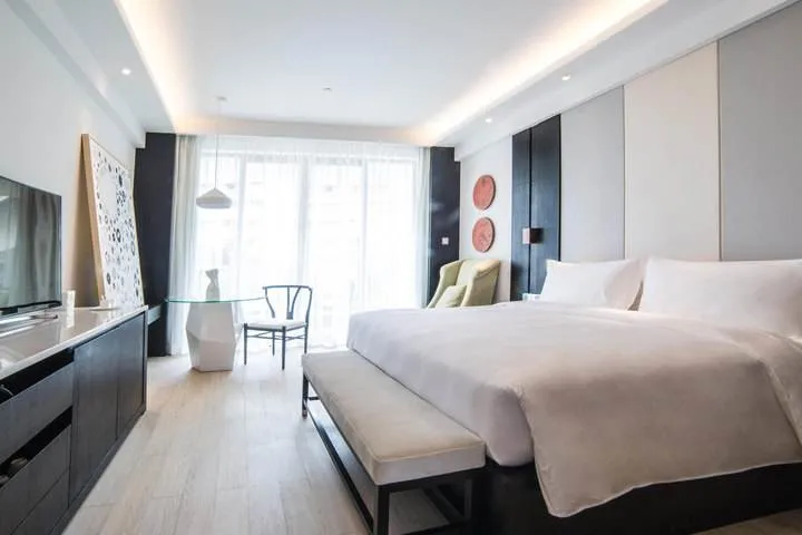 5 Star Hotel Design Standards Modern Wooden Bedroom Holiday Inn Hotel Room Furniture for Sale