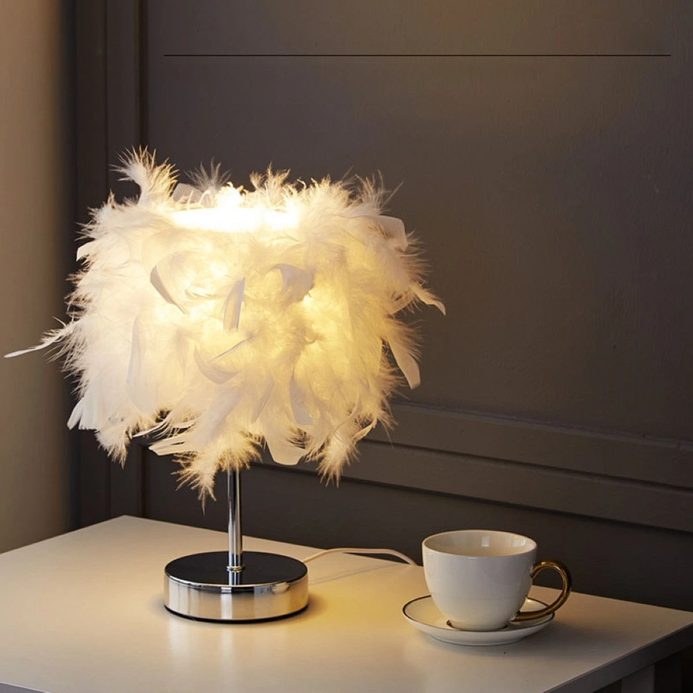 E27 Bedside Table LED Lamp Feather Romantic Feather Table Lamp (WH-MTB-56)