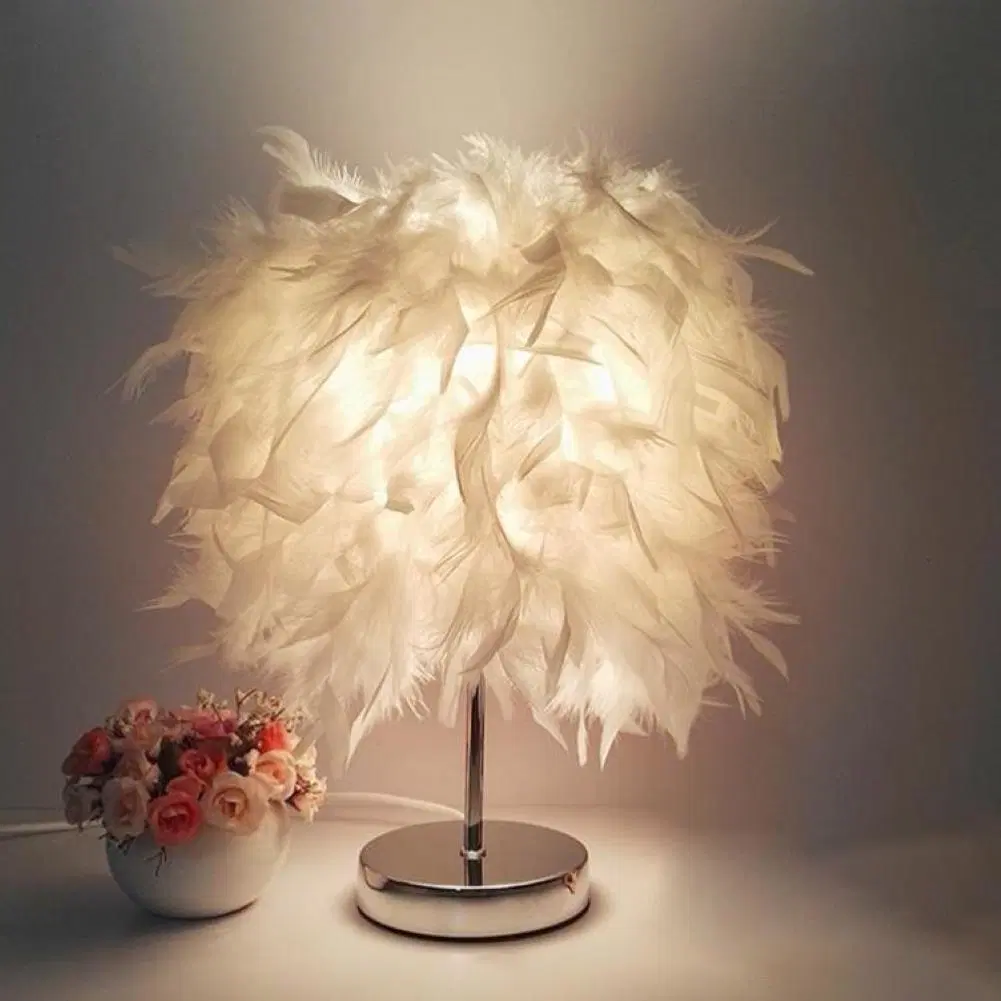 E27 Bedside Table LED Lamp Feather Romantic Feather Table Lamp (WH-MTB-56)