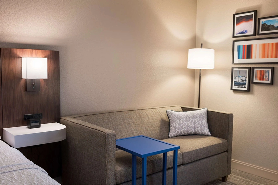 Hampton Inn Hotel Room Furniture Bedroom Sets King Size Beds Wooden Headboard Modern Custom Hotel Furniture