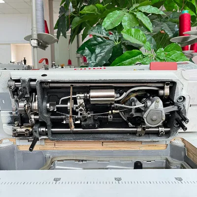 0303s-D4 Automatic Thread Cutting Industrial Computer Heavy Duty Sewing Machine
